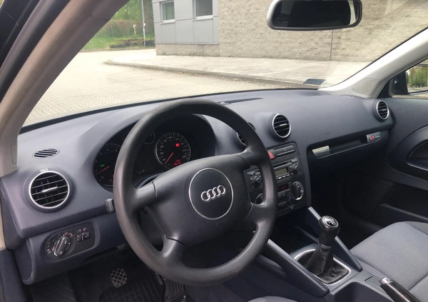 Audi A3 cena 12999 przebieg: 282000, rok produkcji 2003 z Przeworsk małe 92